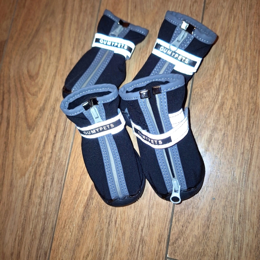 Qumypets Lined Dog Booties, Size 5 (small)